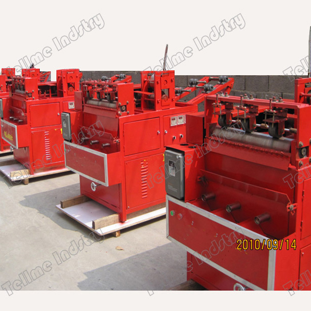 Scourer making machine and raw material